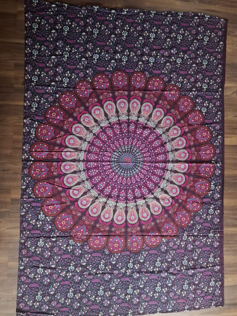 Dekoracja ścienna – Fioletowa Mandala – 200 × 190 cm
